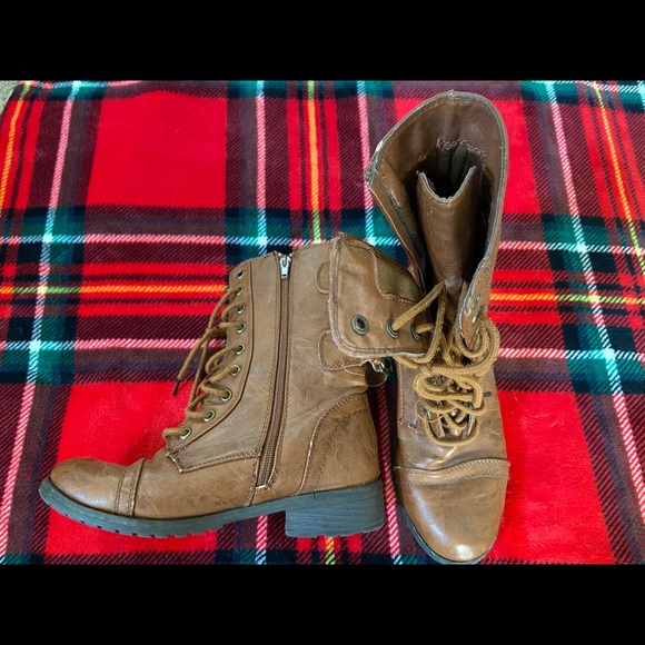 Boots - Picture 1 of 1